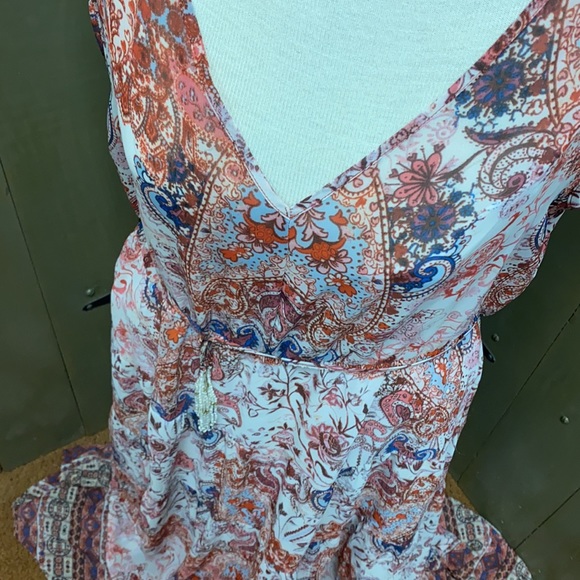 Signature Studio Dress. Size 12. Paisleys in pink. - Picture 2 of 8